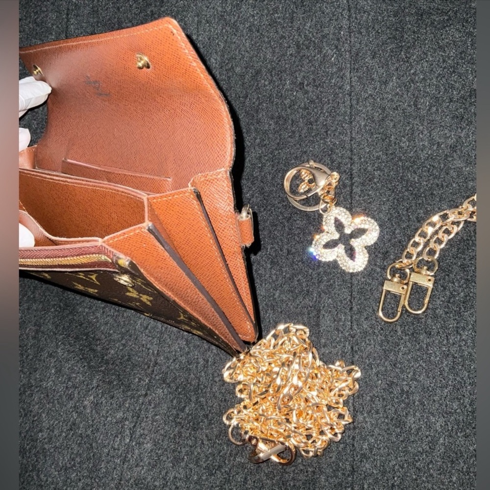 ✅AUTHENTIC LOUIS VUITTON ACCORDION STYLE - Picture 11 of 15
